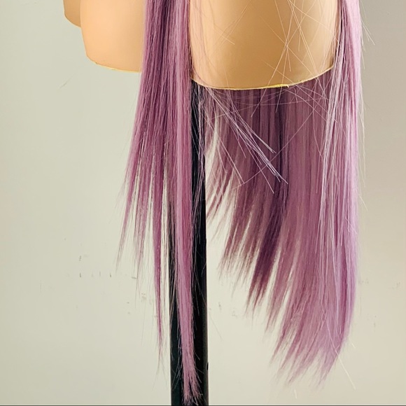 Gorgeous 28” Plum Purple Premium Synthetic Lace Front Wig - Picture 7 of 11